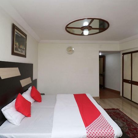 Oyo 38036 Hotel Basera Катра Экстерьер фото